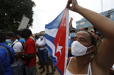 OLA condena ensañamiento represivo contra mujeres y menores de edad durante protestas en La Habana
